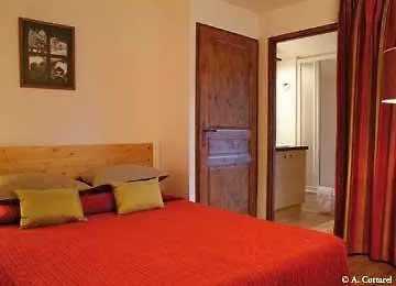 Apts Lagrange Cybele Les Bains Hotel